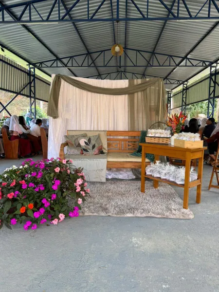 Espaço e acomodações para retiros e encontros de igreja no Sítio Flor da Montanha em Valença RJ